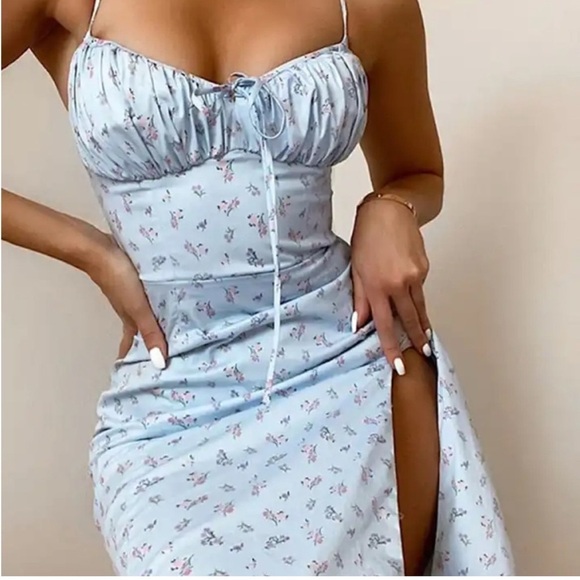 NWOT Beautiful Silky Summer Slip Dress - Picture 4 of 4